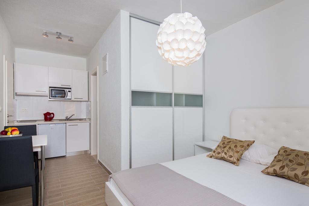 Apartments Panorama ロクヴァ・ロゴズニツァ エクステリア 写真